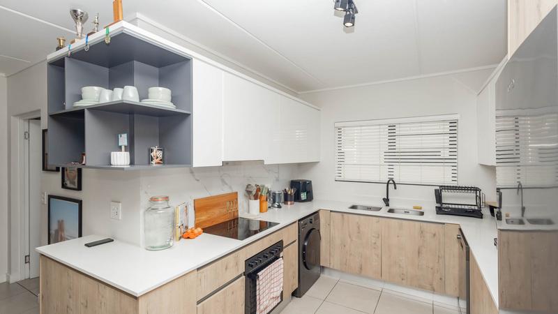 3 Bedroom Property for Sale in Richwood Western Cape